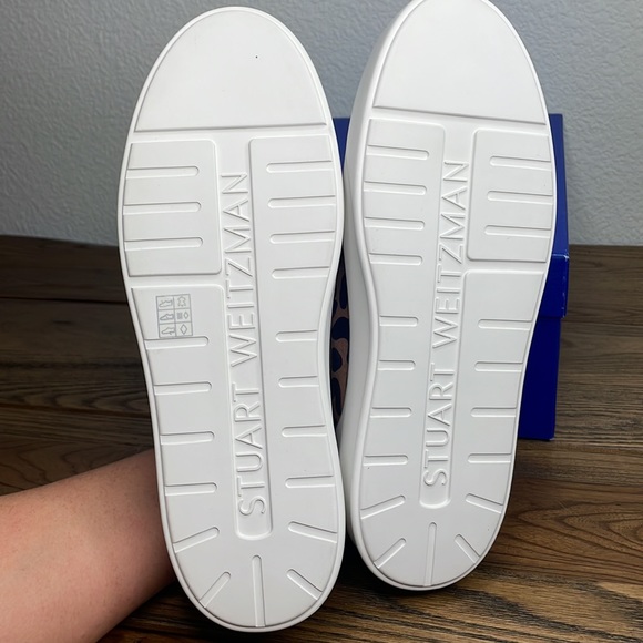 Stuart Weitzman Sammy Low Top Sneaker Cheetah Suede NWT US Size 8 - Picture 8 of 11